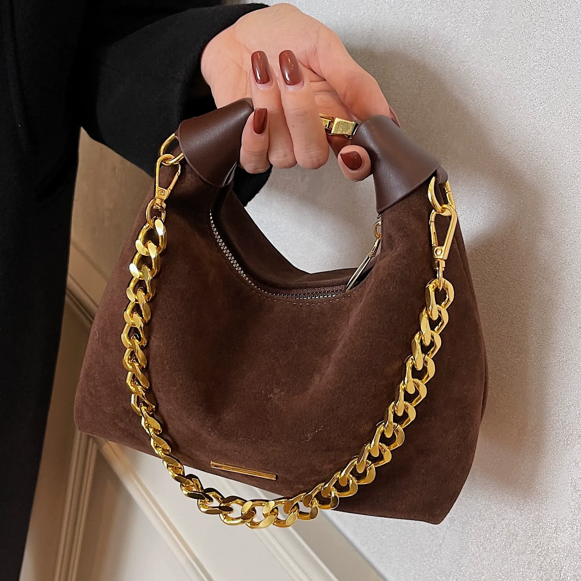 Retro frosted small bag for women 2025 new style high-end shoulder handbag