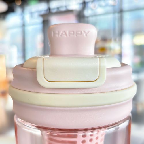 Large-capacity dual-drink plastic cup, stylish and cute tea and water separation design, portable straw cup for summer.