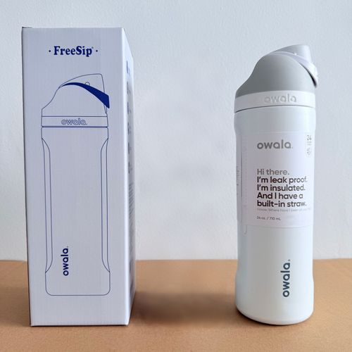 24OZ Double Wall Stainless Steel Insulated Gift Cup Eco-Friendly Large Capacity Leak-Proof for White Color High Quality