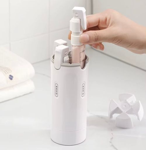 Toiletry Kit Case Plastic Pump Bottles for Travel Waterproof Disposable Eco-Friendly Refillable Liquid 4-in-1 Bottle Dispenser