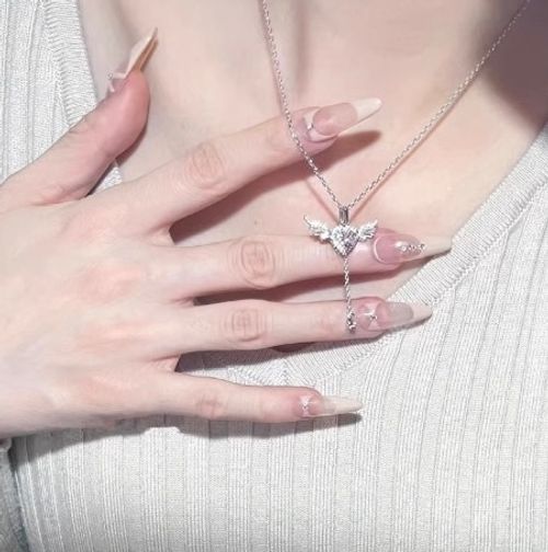 Angel Heart Necklace, Cupid's Heart Wings Clavicle Chain - A Gift for Your Girlfriend