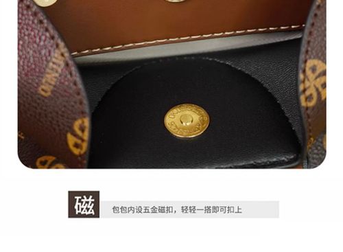Luxury ladies handbags, monogram shoulder bags, messenger bags, small square bags