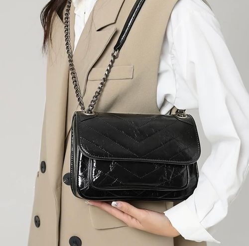 Black hobo bag, small square bag under the arm, large capacity commuter shoulder bag magnetic crossbody bag