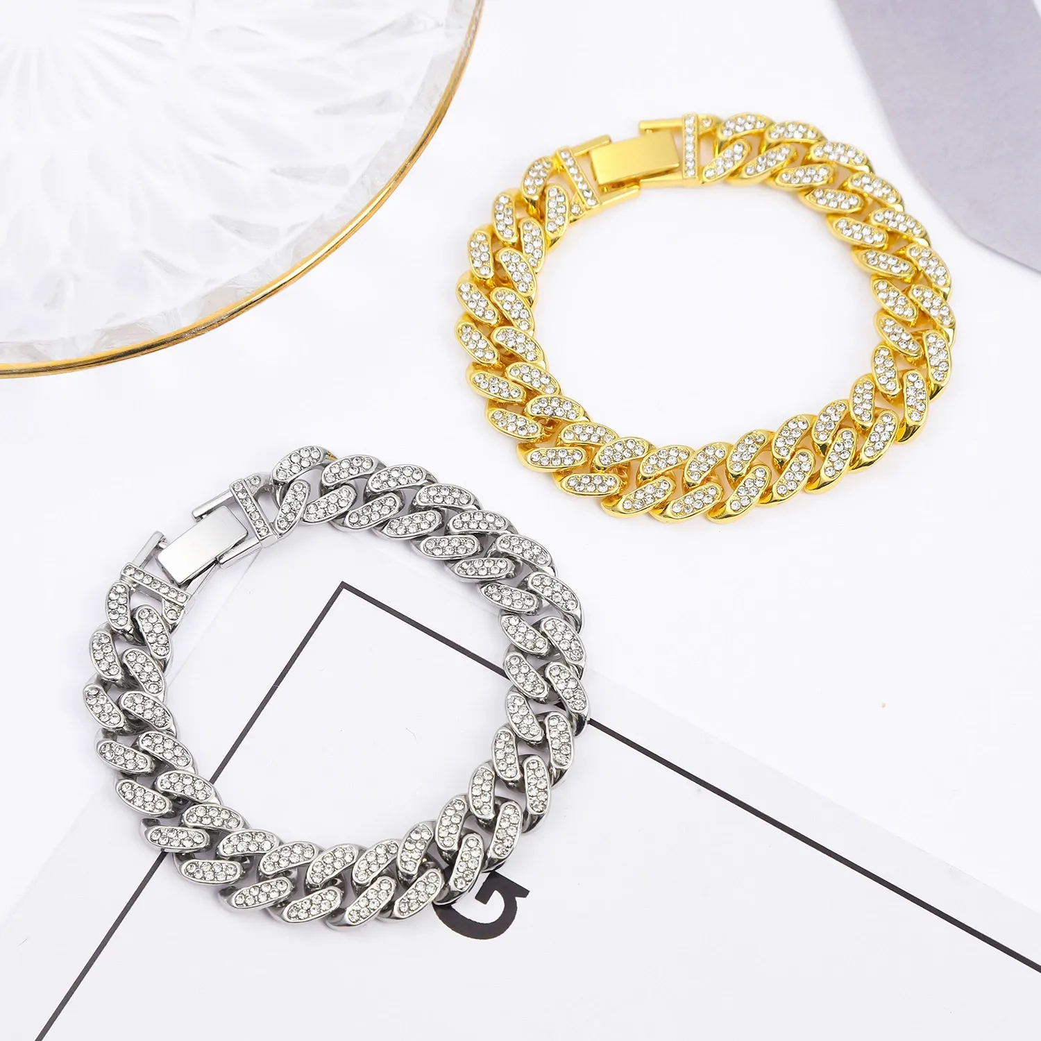 Luxury Hip Hop Style Miami Cuban Link Chain Bracelet Super Big Gold Plating Inspired by Style Main Material Zinc Alloy