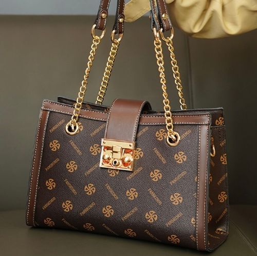 2025 Luxury Designer Handbags for Women Trendy Leather Shoulder Bags Tote Purses Custom Ladies Fashion Bags with Chain （ Delivery in 3 days ）