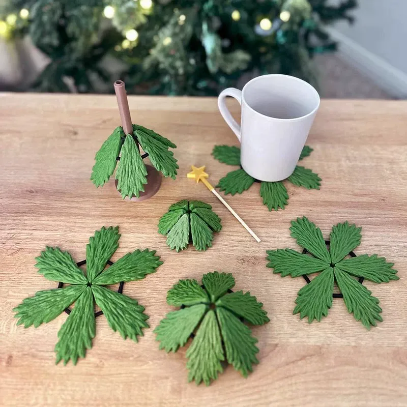 3D Christmas Tree Shaped Coasters Retractable Kitchen Dining Room Santa Gift Ornaments Decorative Heat Mat
