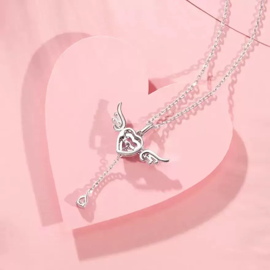 Angel Heart Necklace, Cupid's Heart Wings Clavicle Chain - A Gift for Your Girlfriend