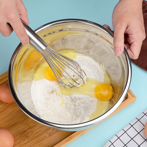 6 stainless steel salad bowls with khaki silicone bottom and non-slip lid set Baking mixing bowl