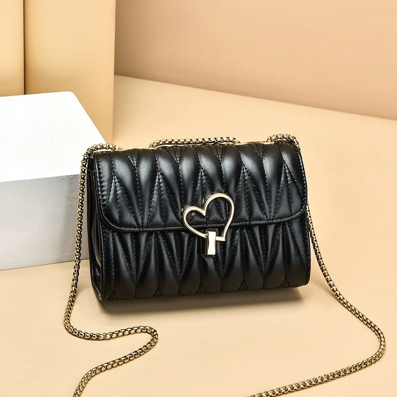 Summer Versatile Chain Bag Hot Style Slung Over One Shoulder Fashion Woman Bag New Handbags