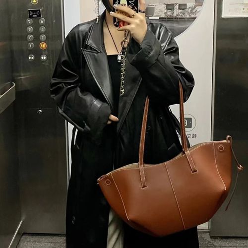 French Style Large Capacity Women's Shoulder Bag PU Leather with  Portable Boat Bag for Commuting Tote Bag