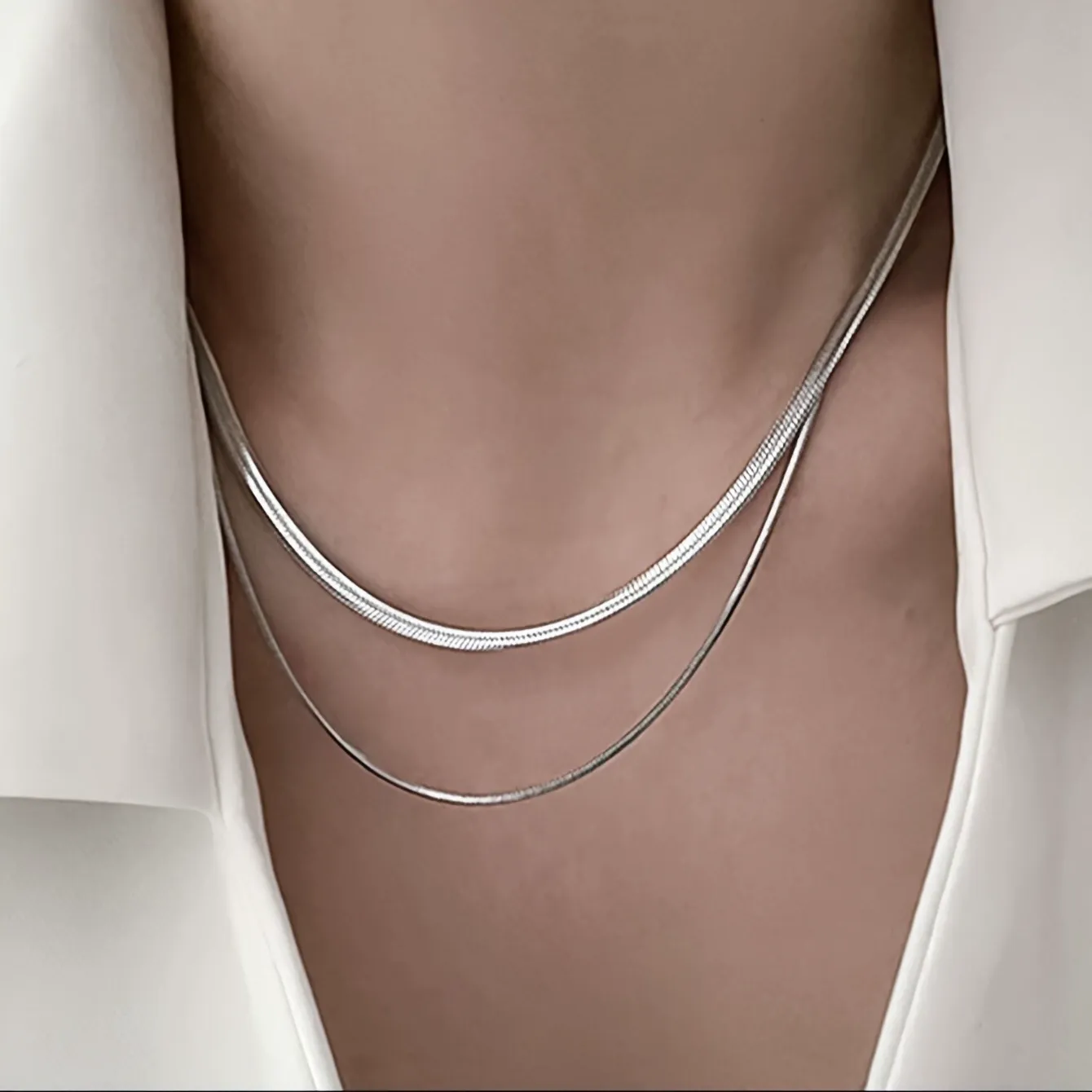 Snake bone necklace light luxury high-end design stacking clavicle necklace