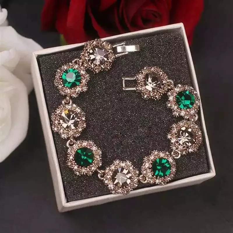 Super Sparkling Rhinestones Retro Bracelet Women Fashion Crystal Bracelet