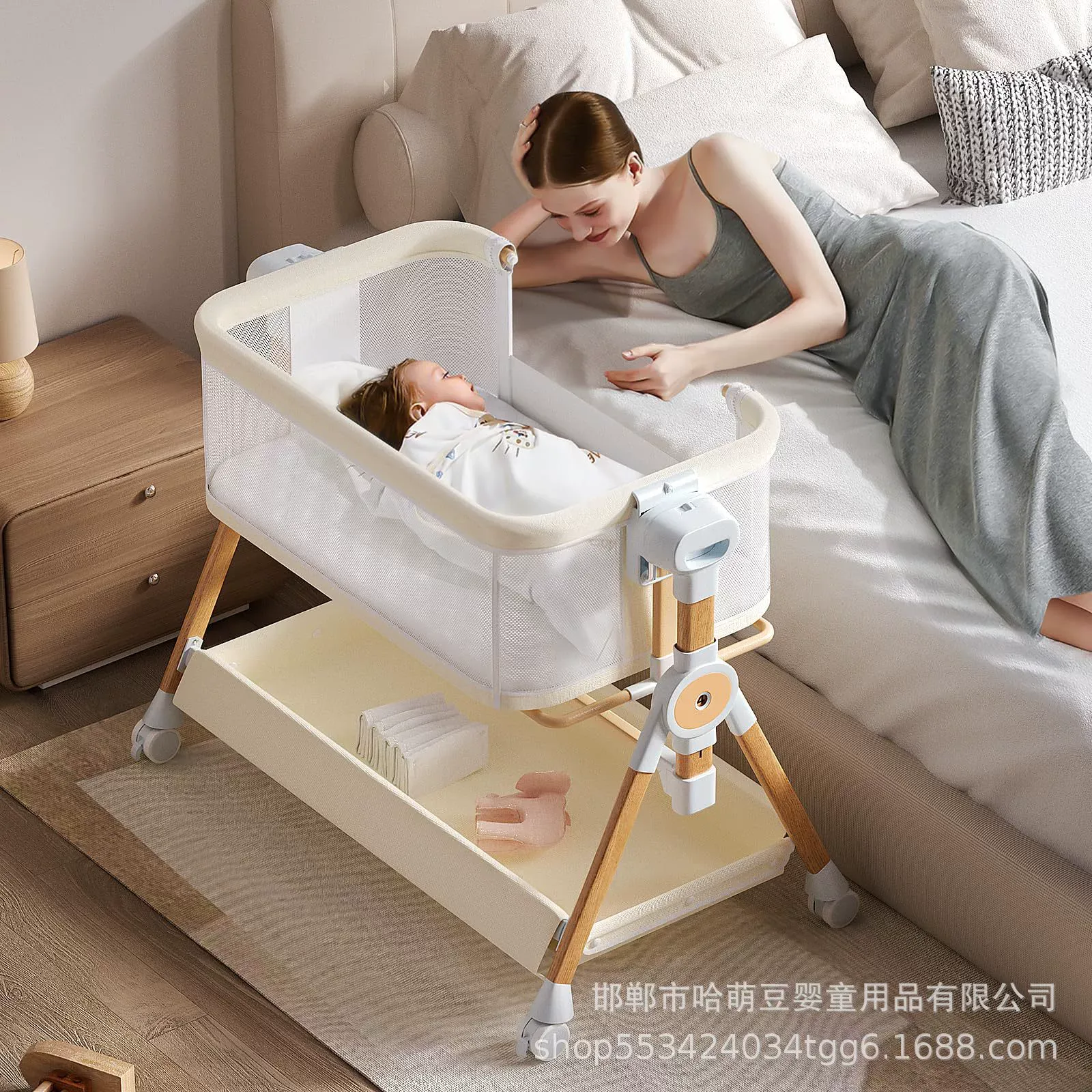 Baby crib bassinet, foldable, 6-position height adjustment, mobile, suitable for newborns and can be joined to a larger bed, portable.