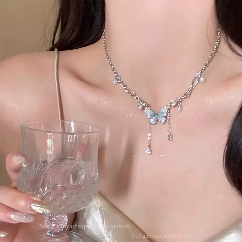 Ice Crystal Gradient Pearl Butterfly Tassel Necklace
