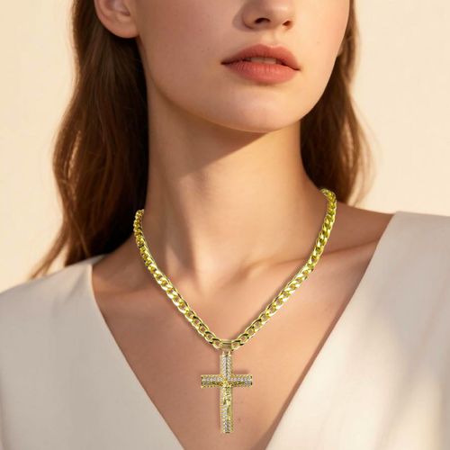 Cross diamond freshwater Cuban chain necklace with pendant