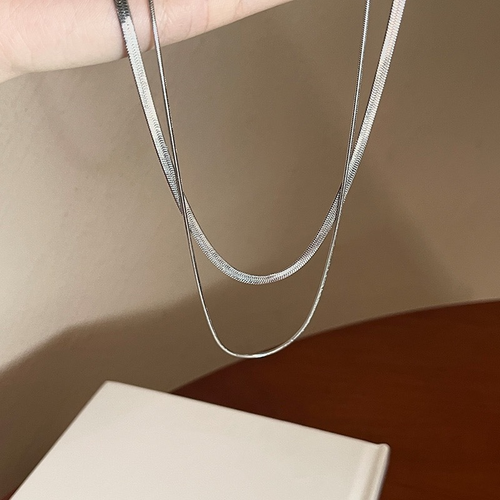 Snake bone necklace light luxury high-end design stacking clavicle necklace