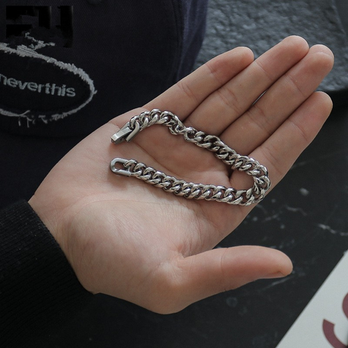 Stainless steel Cuban chain Domineering fashion bracelet
