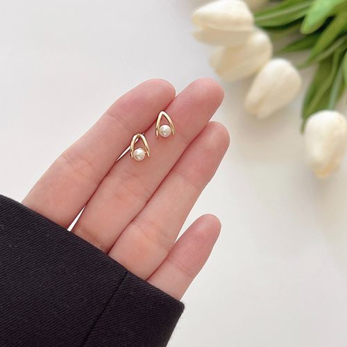 Pearl Earrings Female Silver Needle Niche Design Sense Light Luxury Temperament Advanced