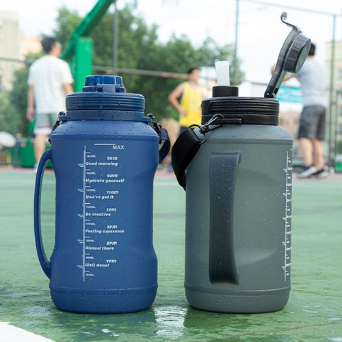 Hot New Product Easy to Clean Multiple Sizes Eco-friendly Silicone Foldable Water Bottles with Motivational Time Marker