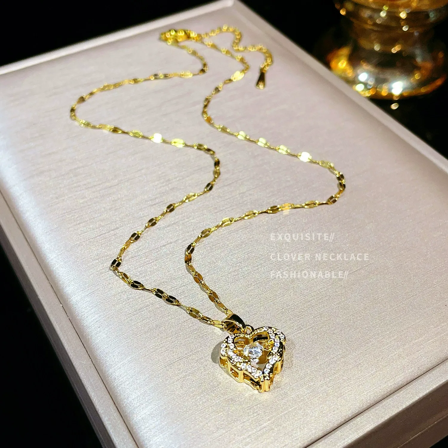 New dynamic Ocean Heart Necklace for Women