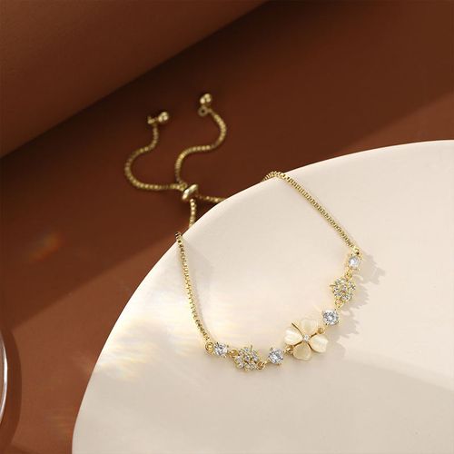 Lucky four-leaf clover bracelet for women ins niche versatile design five-flower bracelet new style gift for girlfriends