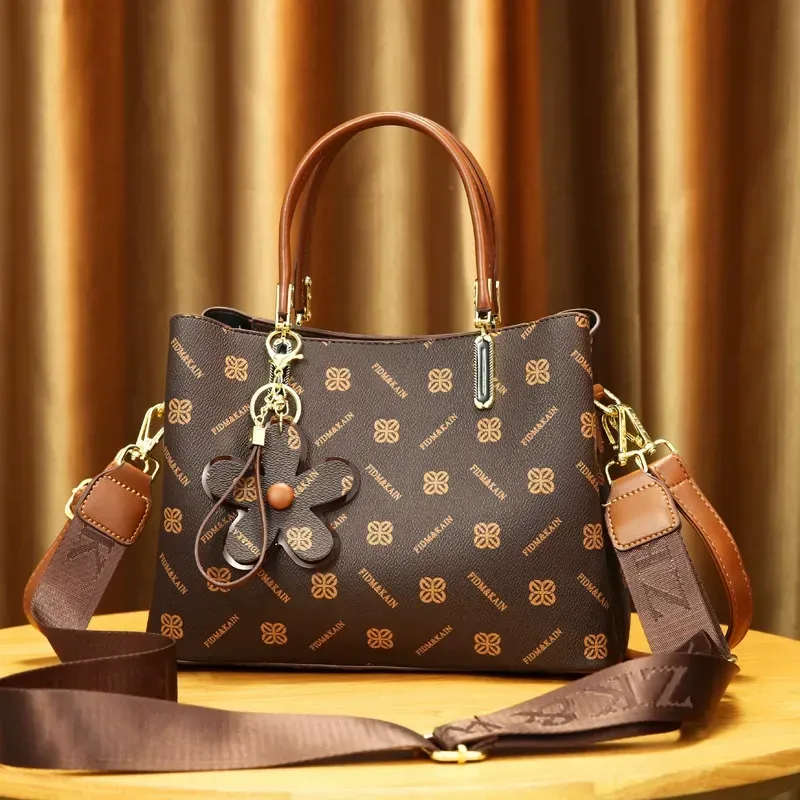 New Retro PU Tote Bag for Women - Stylish Large Capacity Shoulder Crossbody Bag, Elegant High-End Fashion Handbag, Versatile Casual Daily