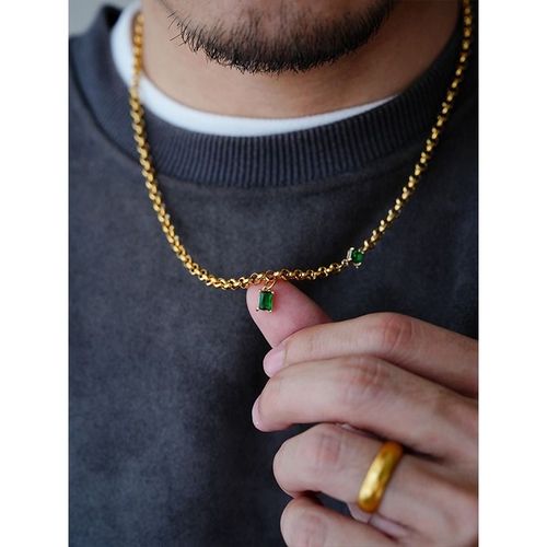 Aurora Greenland · Gilt Chain