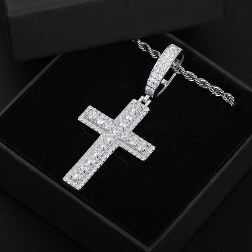 Cross Pendant Necklace (Gold Plated)