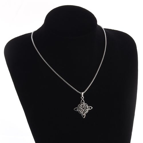 Celtic Knot Necklace Lucky Protection Amulet Unisex Everyday Wear Gift
