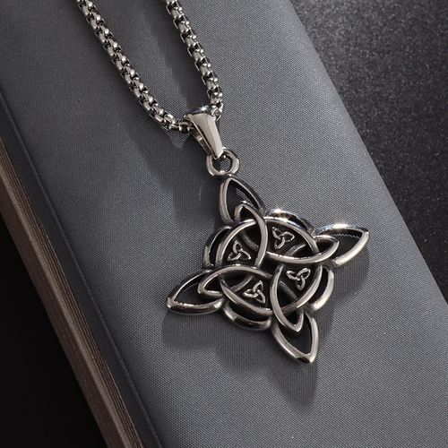 Celtic Knot Necklace Lucky Protection Amulet Unisex Everyday Wear Gift