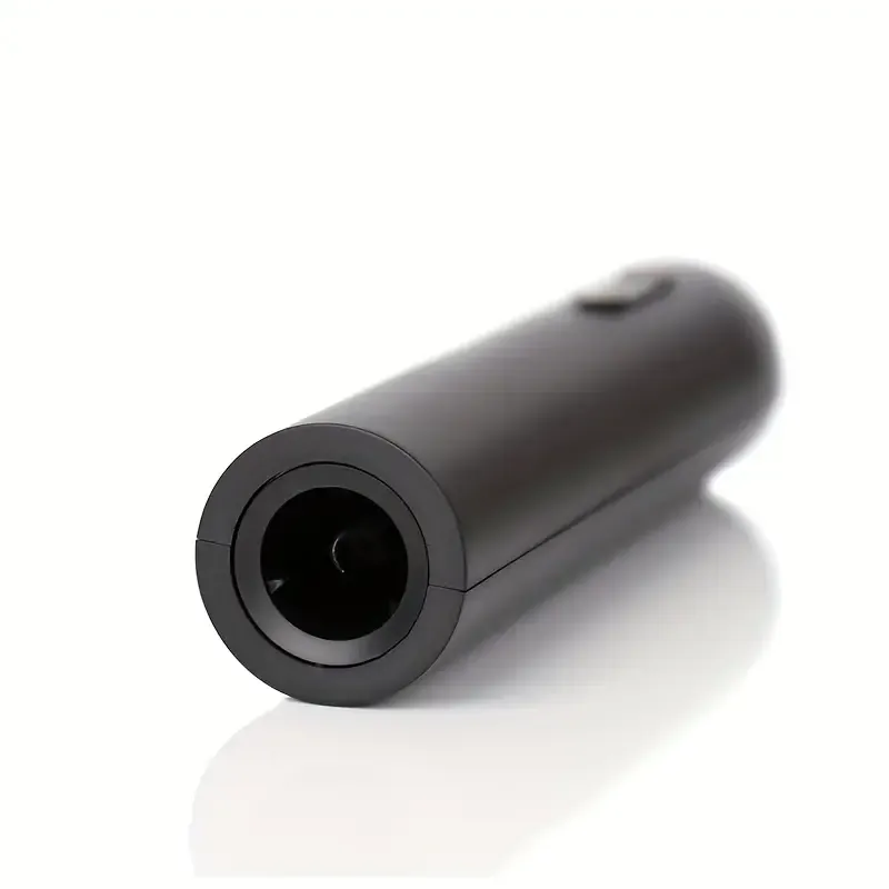 A Portable Electric Wine Opener With USB Charging, Can Be Used 50 Times After Full Charge, Featuring A Simple And Compact Design, This Automatic Wine Opener Is The Perfect Gift For Wine Lovers And Sommeliers.