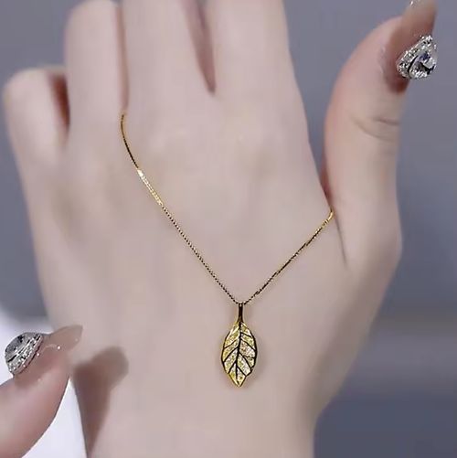 Elegant Rhinestone Tree Leaf Pendant Necklaces for Women Shiny Zircon Stainless Steel Metal Leaves Choker Simple Clavicle Chain