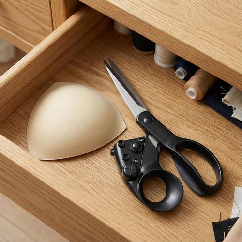 Professional Laser Guided Scissors for Fabric Cutting, Cuts Straight Fast with Precision Laser Guide, Sewing Scissors for Quilting Home Craft Wrapping Gift with Ergonomic Handle