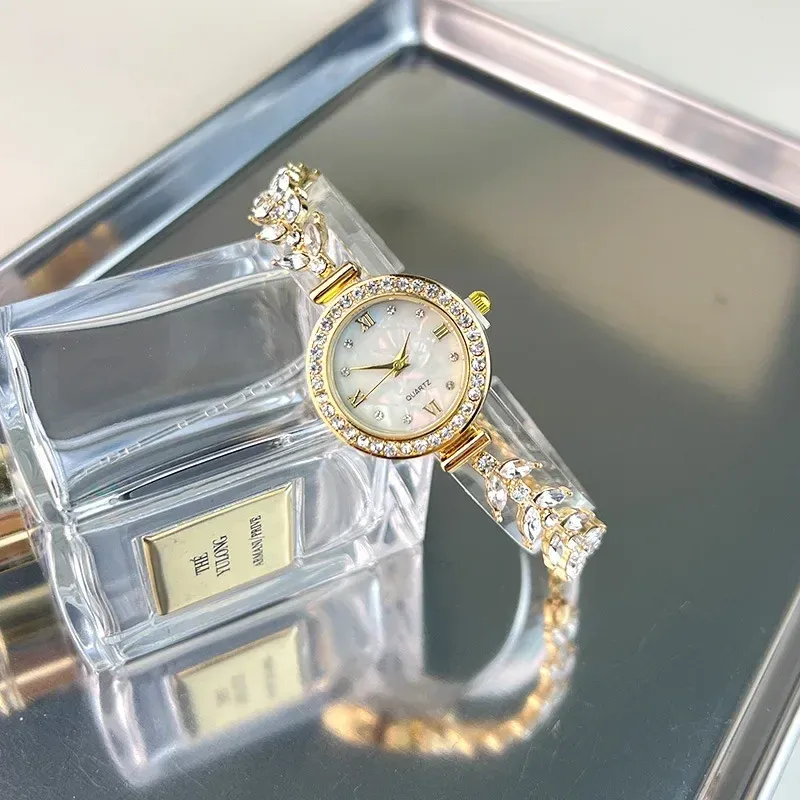 Women's Watch Mermaid Chain Light Luxury Diamond Free Adjustment Bracelet Gold Beimu Ladies Fashion Quartz Watches