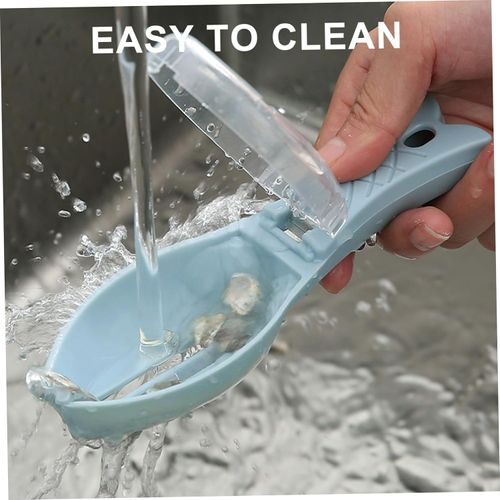 Fast Remove Fish Skin Scraping Brush Fishing Scale Brush Graters Cleaning Peeler Plastic Scraper Kitchen Cleaning Fishes Knife(Blue)