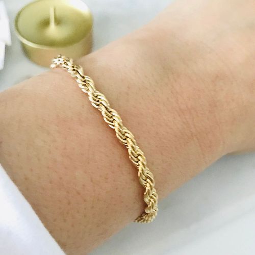 Minimalist Gold Chain Women's Set of 6 Multi-Layered Bracelets