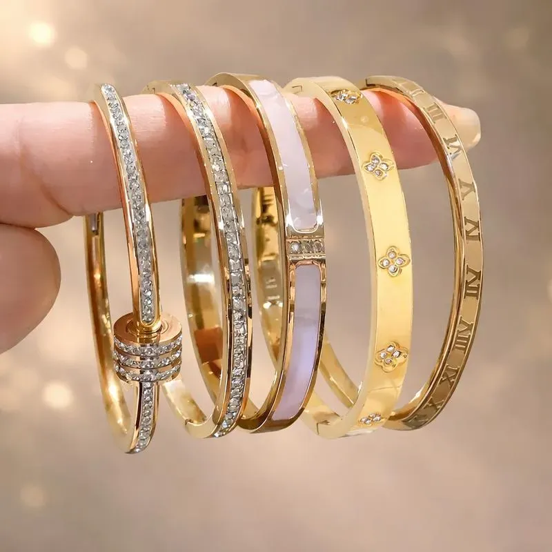 5pcs fashionable 18K gold-plated stainless steel bracelets