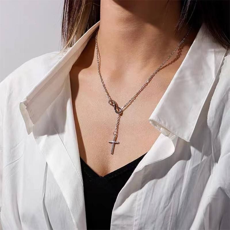 1 Infinity Symbol + Cross Silvery Necklace, Simple and Lucky, High Quality, Non-allergenic and Non-fading, Suitable for Daily Wear, Party Gifts, Both Men and Women Can Wear