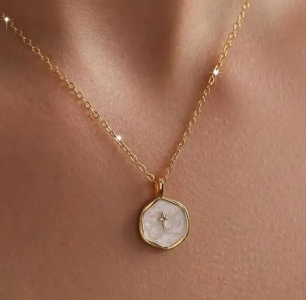 Tewiky Elegant Cross Necklace for Women – Dainty Zircon Pendant, Simple & Hypoallergenic Party Jewelry, Perfect Gift