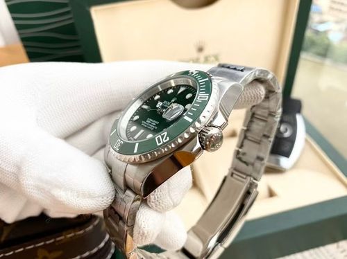 Submariner Date Green