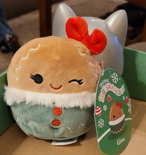 2023 Squishmallows MYSTERY SQUAD Holiday Christmas Gina Gingerbread