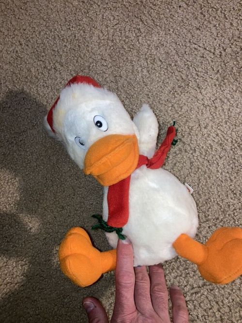 Fun World Singing Christmas Quincy Quakin Duck - Fair Condition