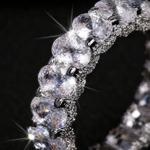 Royal Sparkle Luxury Oval Moissanite Diamond Eternity Wedding Band