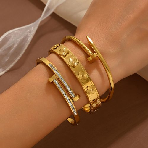 Luxury 18K Gold Plated Non-Tarnish 3-Piece Set - Floral Clover & Nail Bangle Trio Stack