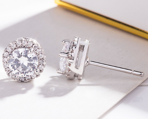 LunaGlow Halo Crystal Stud Earrings 💎✨