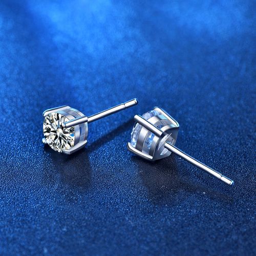BrilliantIce 4-Prong 5mm Solitaire Stud Earrings 💎❄️