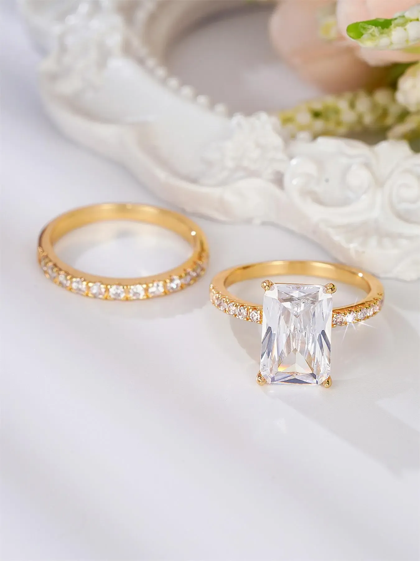 Dainty Women's 2Pcs Sets Rhodium Plated Heart Shape Trendy Wedding Couple Rings Sparkling 3A Cubic Zirconia Rings