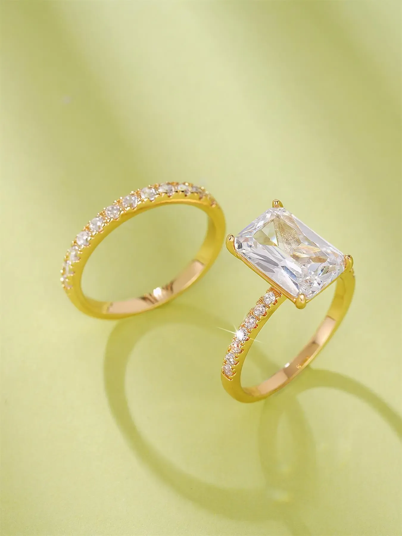 Dainty Women's 2Pcs Sets Rhodium Plated Heart Shape Trendy Wedding Couple Rings Sparkling 3A Cubic Zirconia Rings