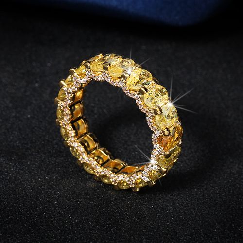 Royal Sparkle Luxury Oval Moissanite Diamond Eternity Wedding Band