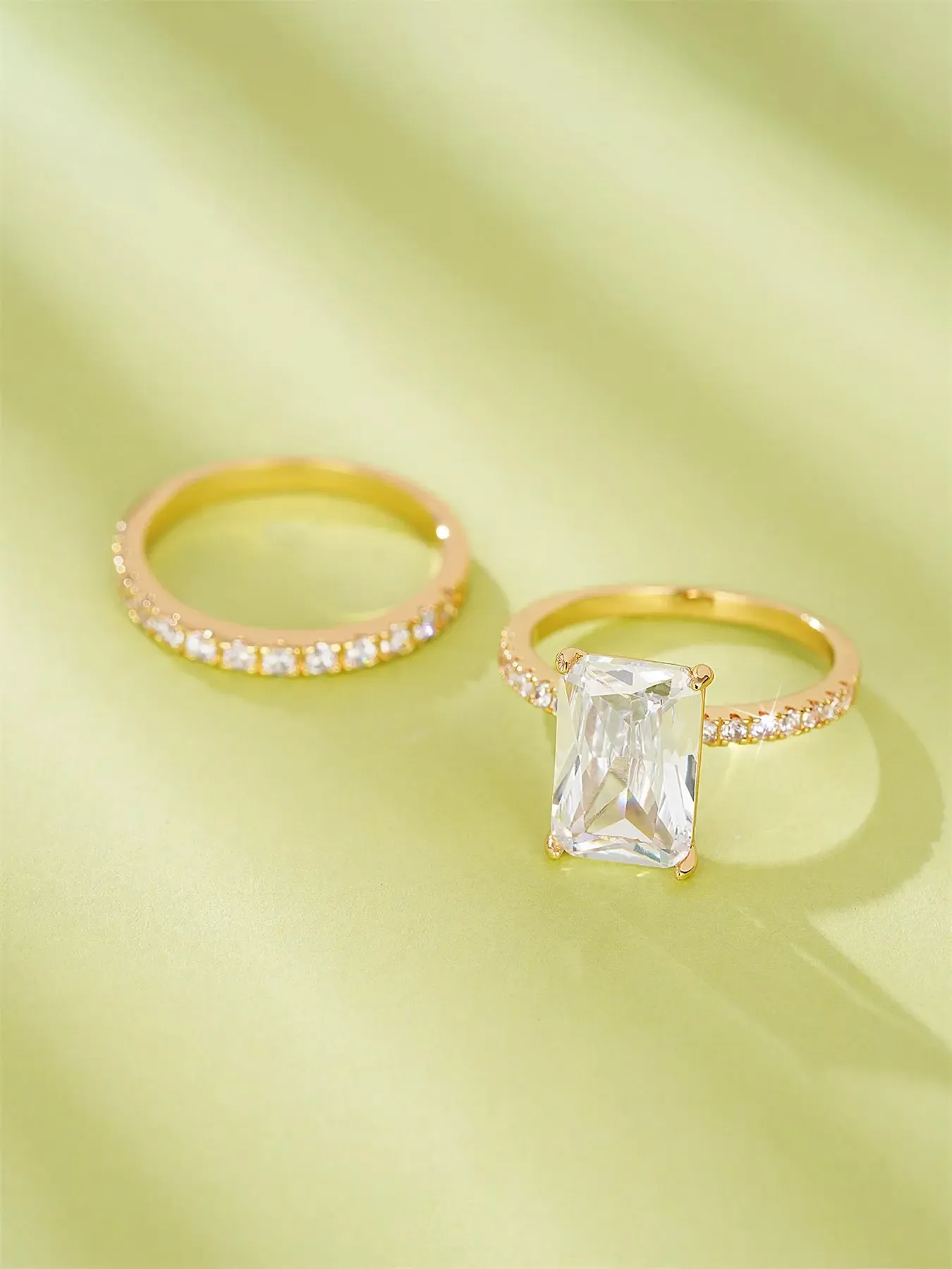 Dainty Women's 2Pcs Sets Rhodium Plated Heart Shape Trendy Wedding Couple Rings Sparkling 3A Cubic Zirconia Rings